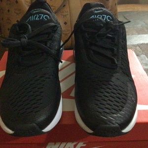 Nike Air Max 270